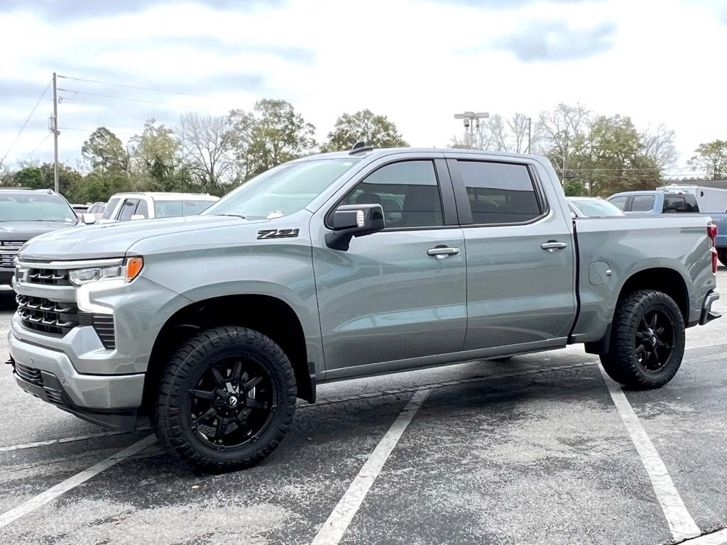 2024 Chevrolet Silverado 1500 RST - Photo 10