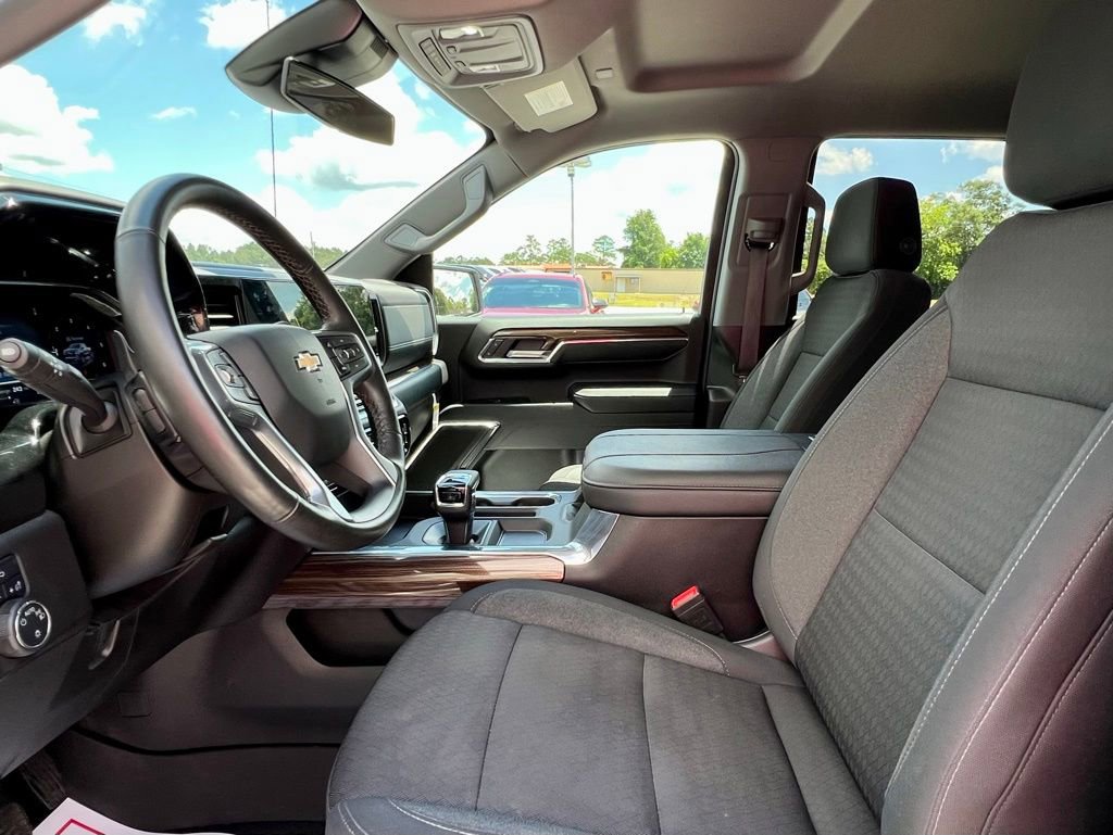 2024 Chevrolet Silverado 1500 LT - Photo 21