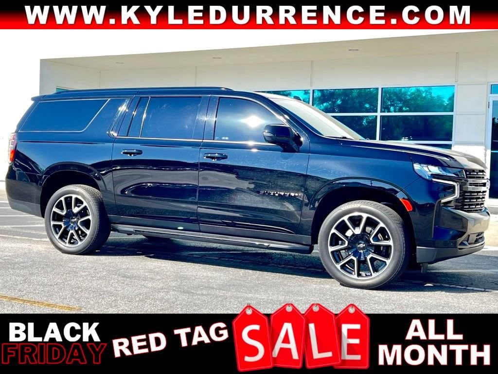 2023 Chevrolet Suburban RST's photo