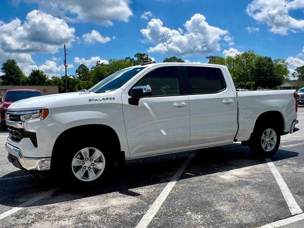 2024 Chevrolet Silverado 1500 LT - Photo 10