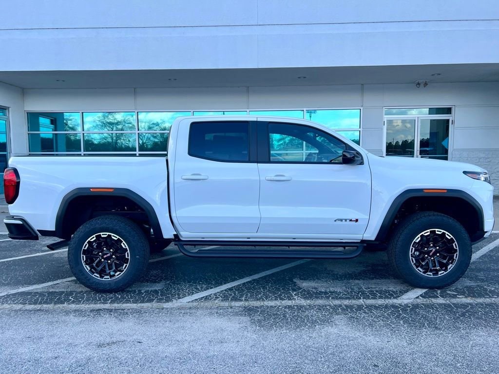 New 2026 GMC Canyon AT4 Truck