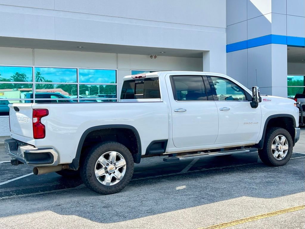 2022 Chevrolet Silverado 2500HD LTZ photo 3