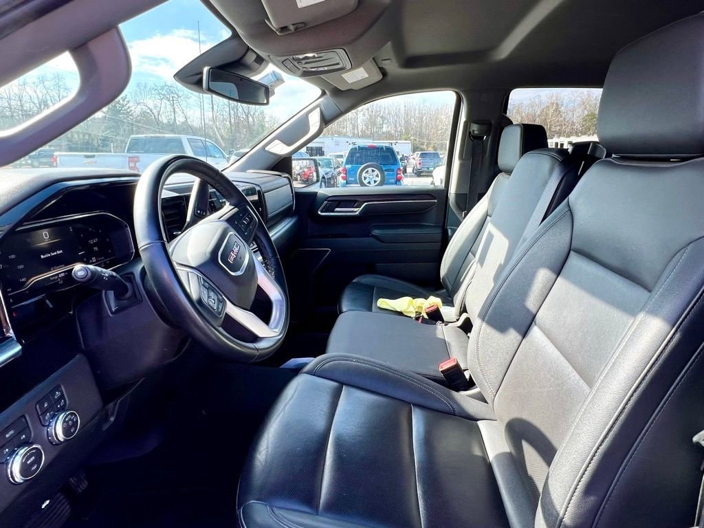 Used 2025 GMC Sierra 1500 SLT Truck Crew Cab