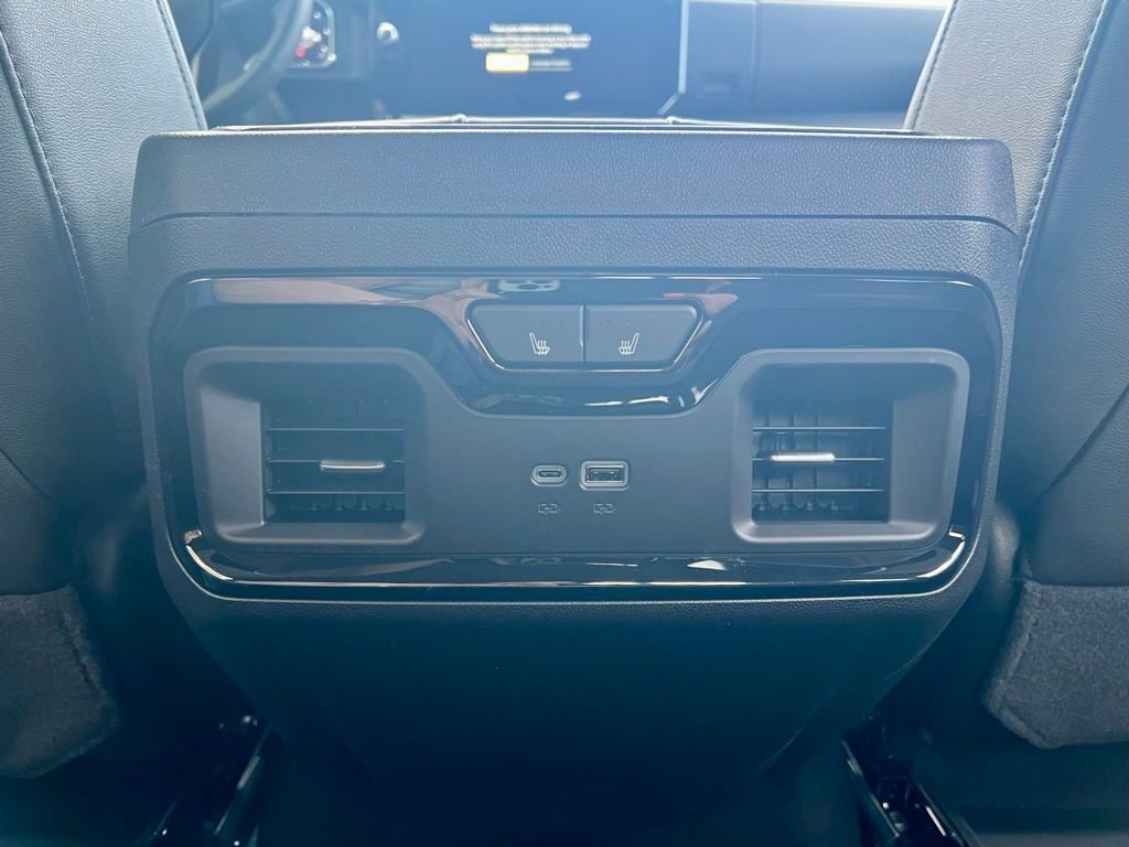2026 GMC Sierra 1500 AT4 - Photo 19