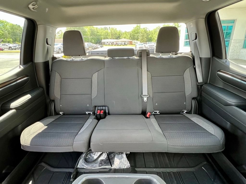 2024 Chevrolet Silverado 1500 LT - Photo 39