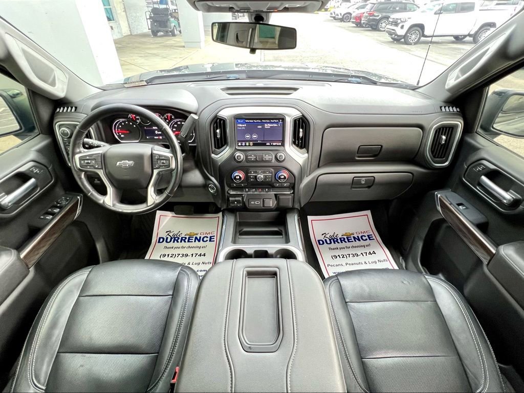 2021 Chevrolet Silverado 1500 RST photo 2