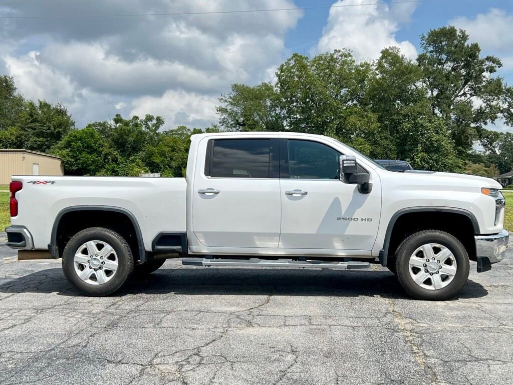 2020 Chevrolet Silverado 2500HD LTZ photo 2