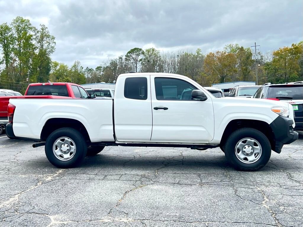 Used 2022 Toyota Tacoma 2WD SR Truck Access Cab