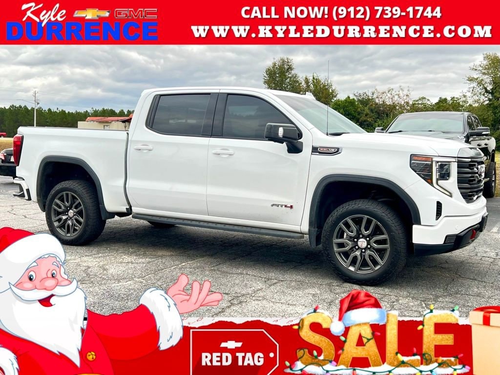 2022 GMC Sierra 1500 AT4's photo