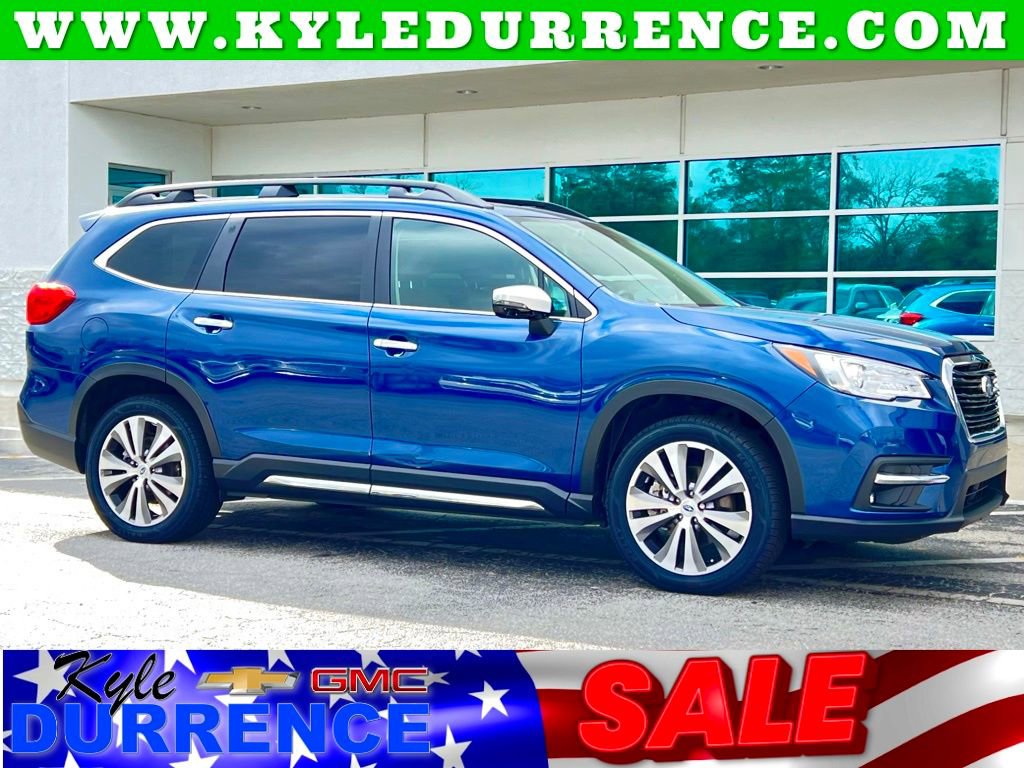 2022 Subaru Ascent Touring's photo