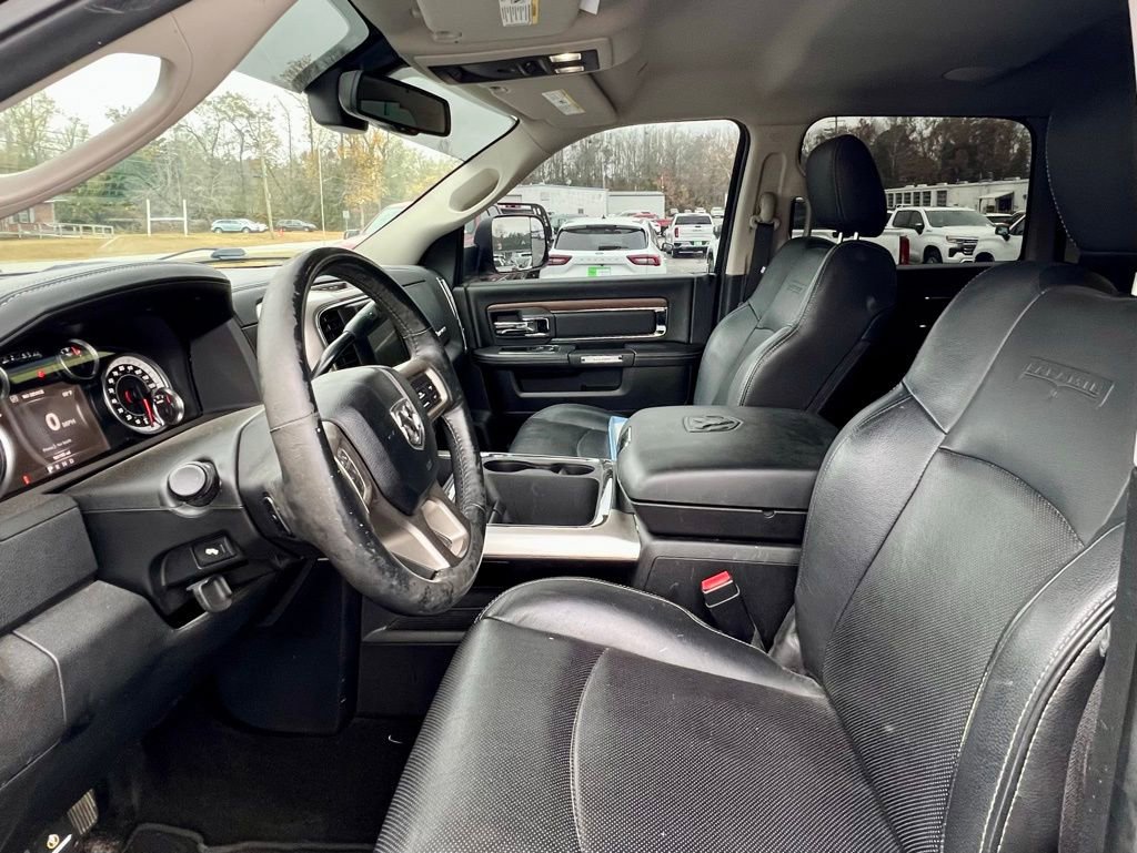 2017 Ram 2500 Laramie photo 4