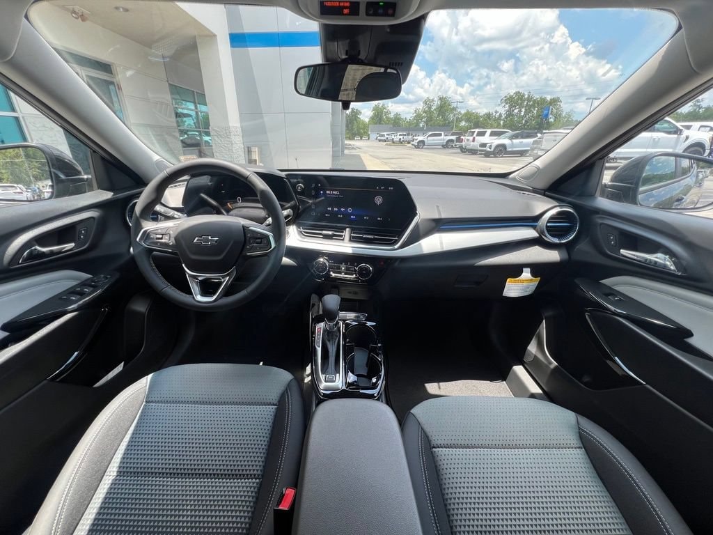 New 2026 Chevrolet Trax LT SUV