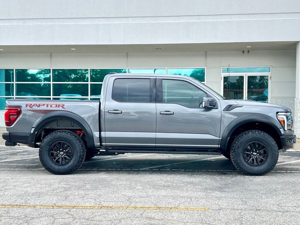 Used 2025 Ford F-150 Raptor Truck SuperCrew Cab