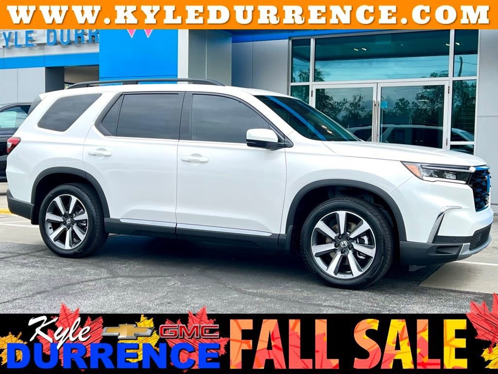 Used 2025 Honda Pilot Touring SUV