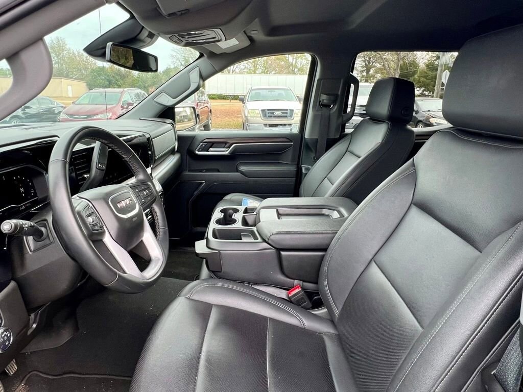 Used 2025 GMC Sierra 1500 SLT Truck Crew Cab