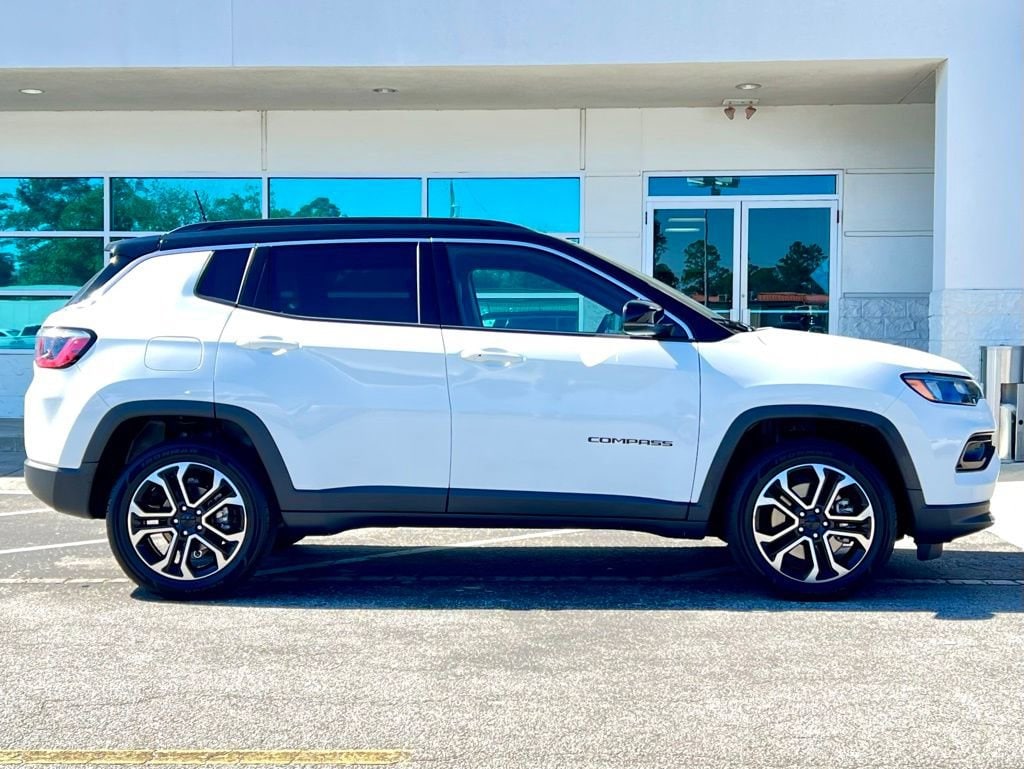 Used 2024 Jeep Compass Limited SUV