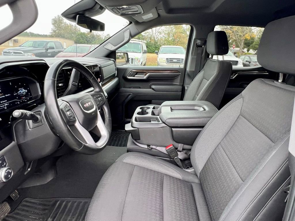 2024 Gmc Sierra 1500 SLE photo 4