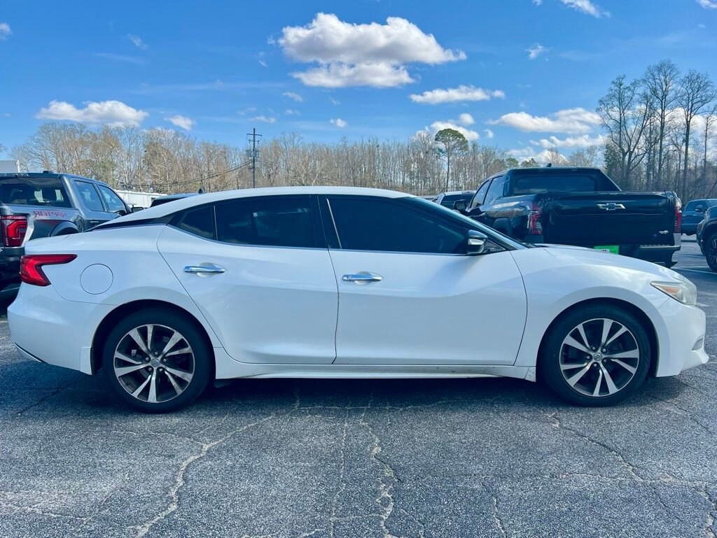 Used 2016 Nissan Maxima 3.5 SV Sedan