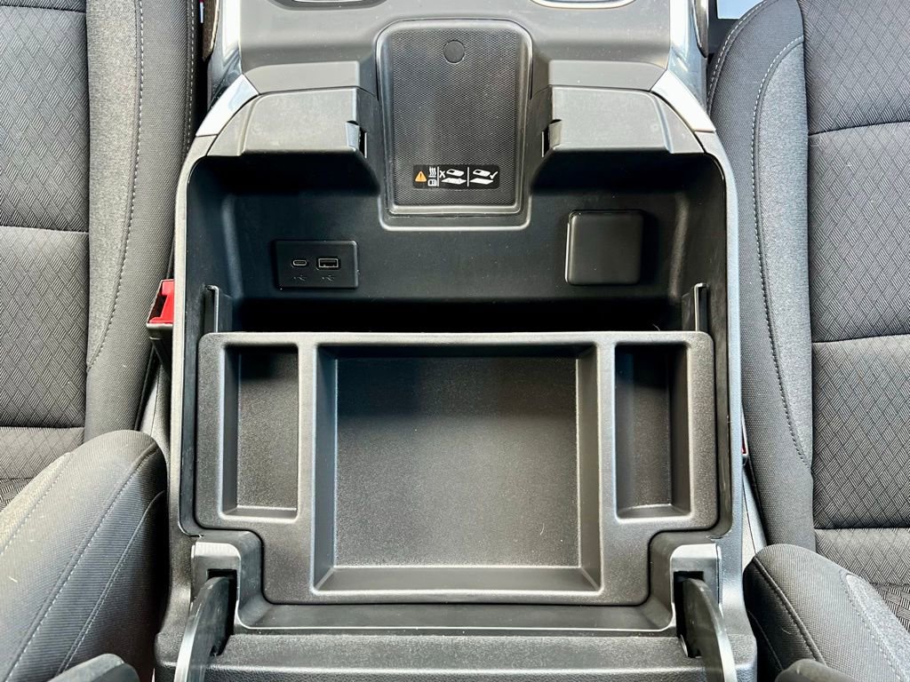 2024 Chevrolet Silverado 1500 LT - Photo 37