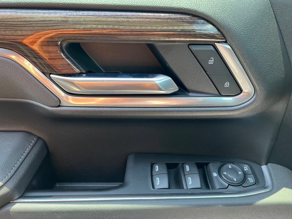 2025 Chevrolet Silverado 1500 RST - Photo 16