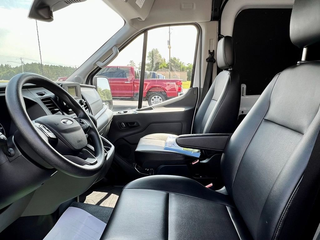 2023 Ford Transit Cargo Van photo 4