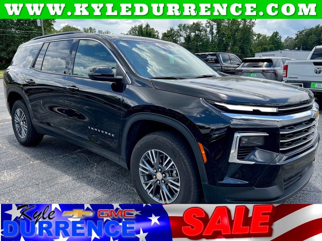Used 2026 Chevrolet Traverse LT SUV