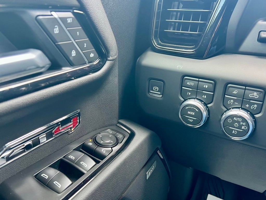 2026 GMC Sierra 1500 AT4 - Photo 17