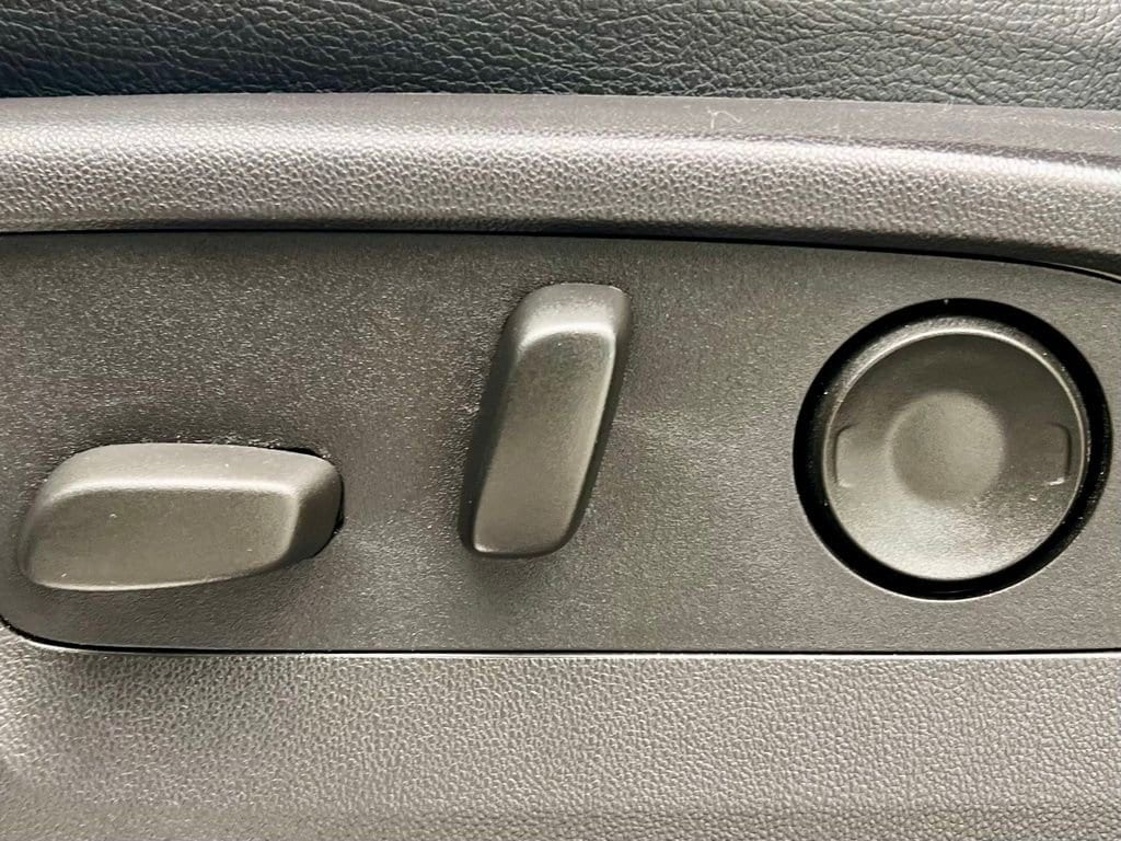 2024 Chevrolet Silverado 1500 RST - Photo 32