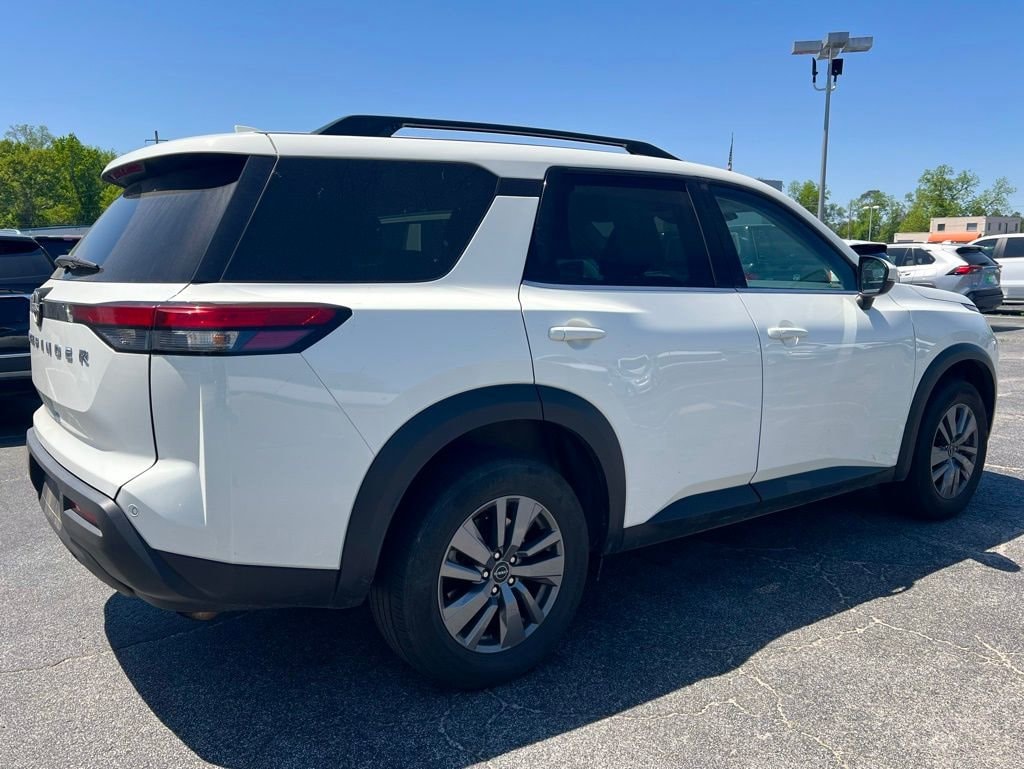 Used 2025 Nissan Pathfinder SV SUV