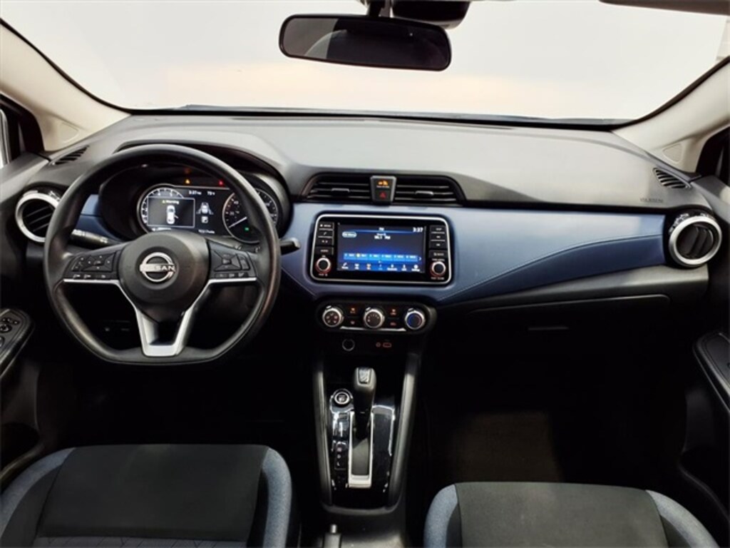 Used 2023 Nissan Versa 1.6 SV Sedan