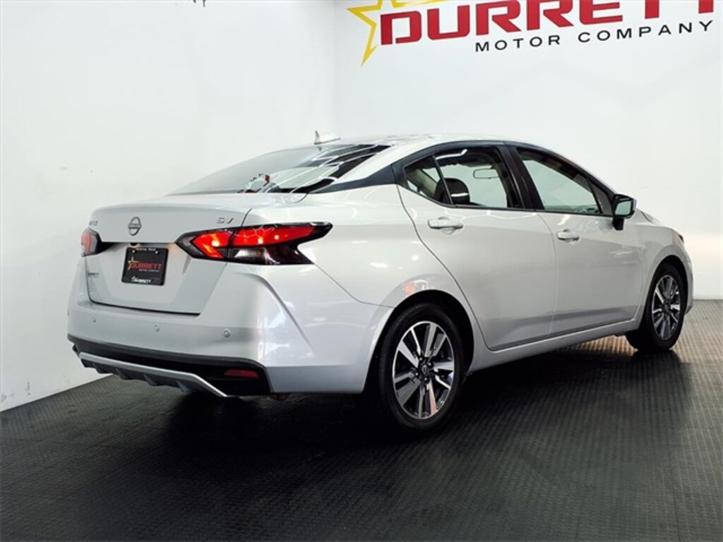 Used 2023 Nissan Versa 1.6 SV Sedan