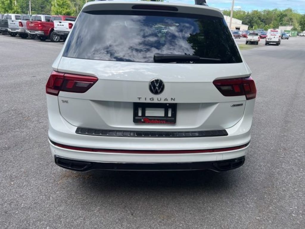 Used 2024 Volkswagen Tiguan 2.0T SE R-Line Black SUV