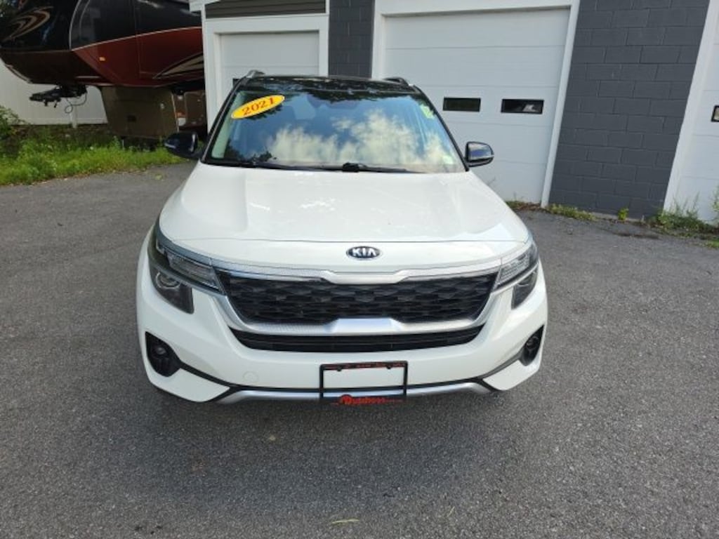 Certified 2021 Kia Seltos S SUV