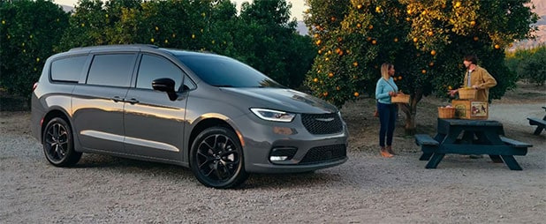 2023 Chrysler Pacifica Road Tripper Package NY