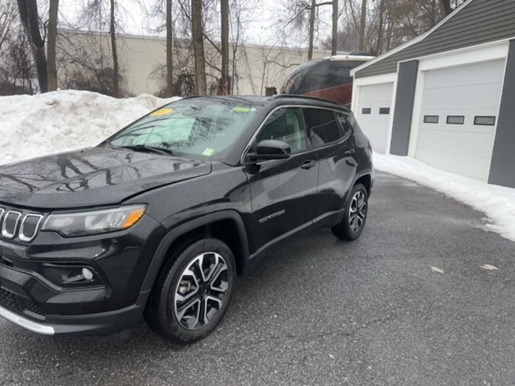 Certified 2022 Jeep Compass Limited SUV
