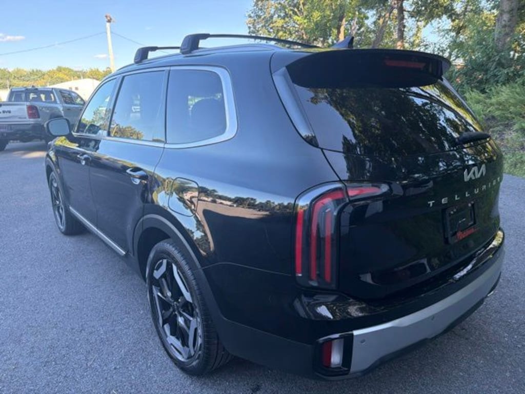 Used 2024 Kia Telluride EX SUV