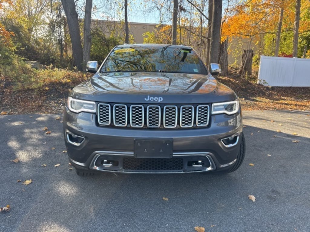 Used 2017 Jeep Grand Cherokee Overland 4x4 SUV