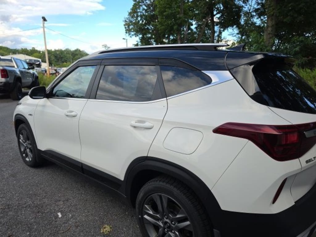 Certified 2021 Kia Seltos S SUV