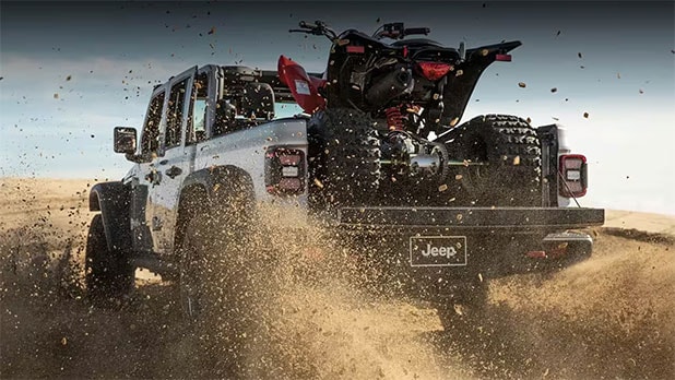 2023-Jeep-Gladiator-5ft-steel-bed.jpg