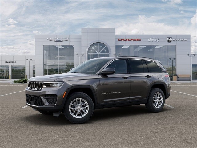 2025 Jeep Grand Cherokee Laredo X photo 2