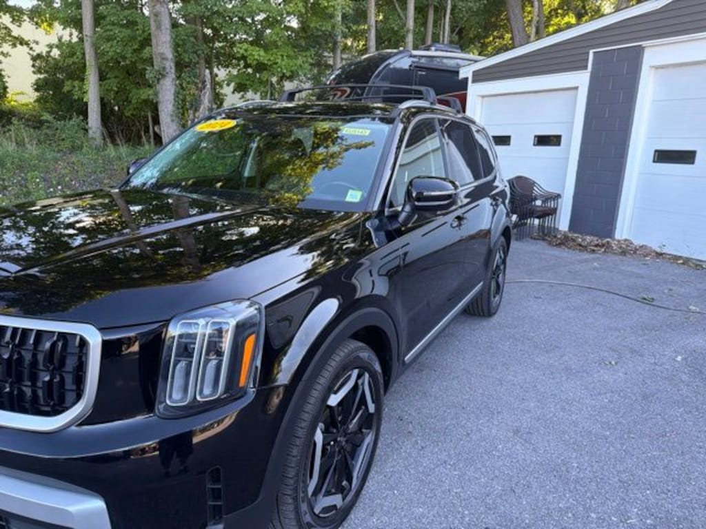 Used 2024 Kia Telluride EX SUV