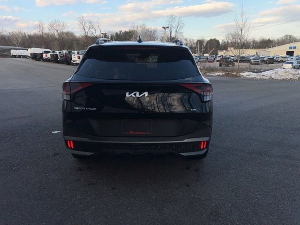 Used 2023 Kia Sportage X-Line SUV