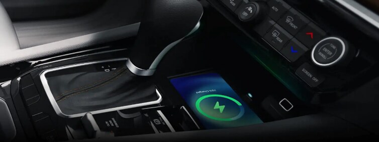 Screenshot 2022-07-01 at 11-06-52 2022 Jeep® Compass Technology - Uconnect® and Wireless Amenities-503x189.png