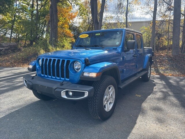 2020 Jeep Gladiator Sport photo 2