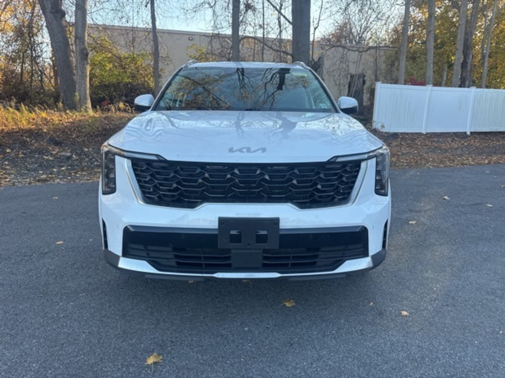 Used 2024 Kia Sorento S SUV