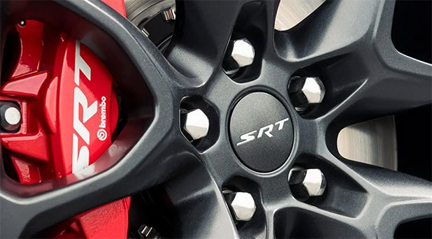 22-Durango-SRT-brembo-brakes.jpg