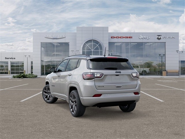 2025 Jeep Compass Limited photo 3