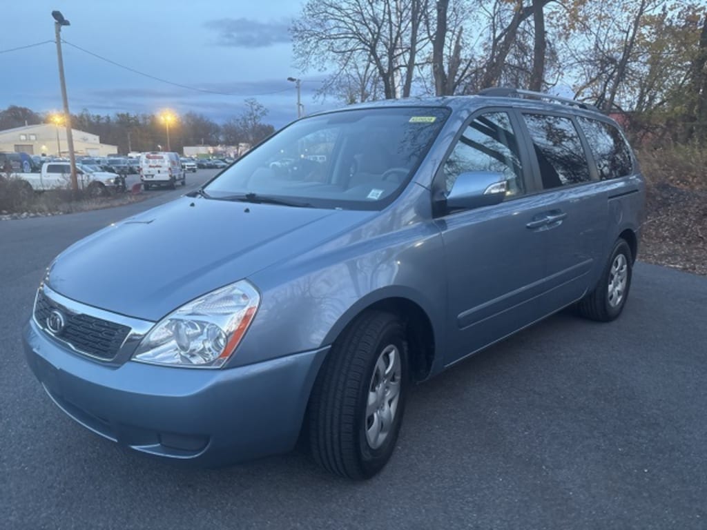 Used 2012 Kia Sedona LX Van