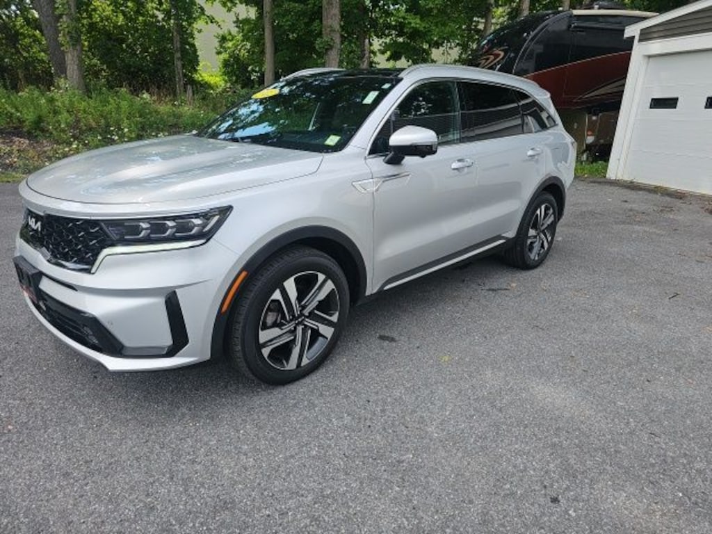 Certified 2022 Kia Sorento Plug-In Hybrid SX Prestige SUV