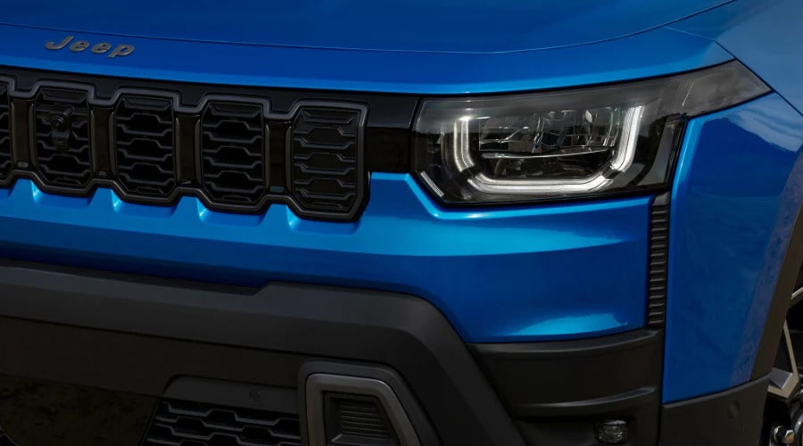 2026 Jeep Cherokee Hybrid Front Grille